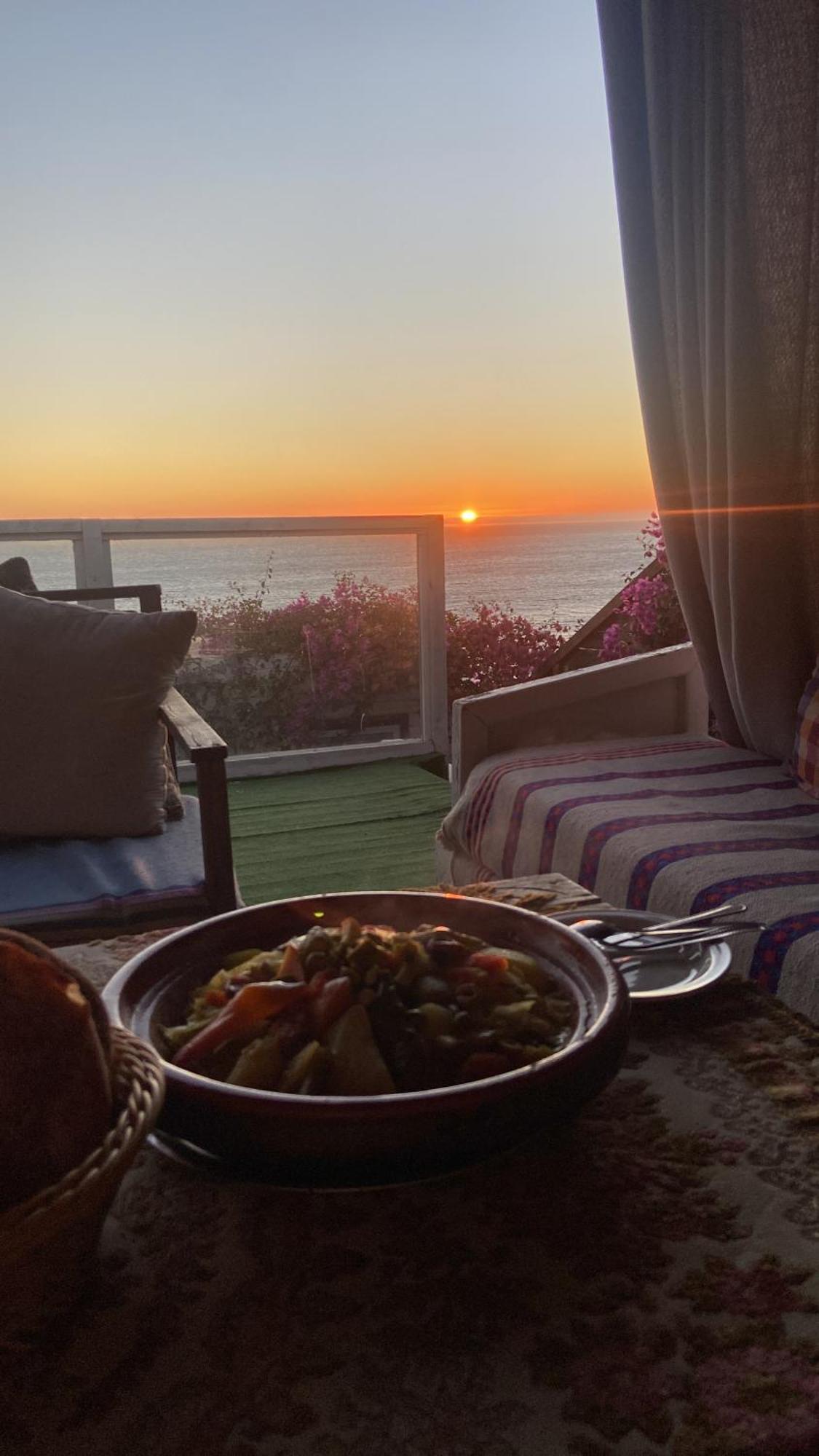 Nizar Surf Morocco Hostel Taghazout Bagian luar foto